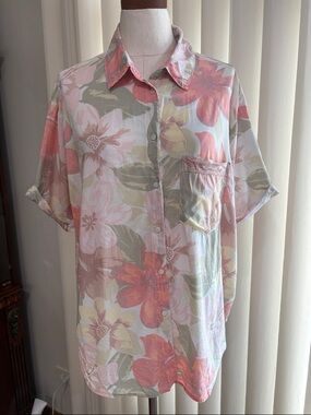 aerie Hawaiian Floral Short-Sleeve Button-Down shirt cotton rayon oversized L/XL